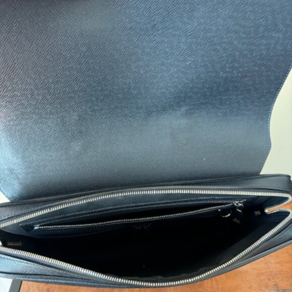 Louis Vuitton Taiga Leather Briefcase, Black with Crossbody Strap - Picture 3 of 3